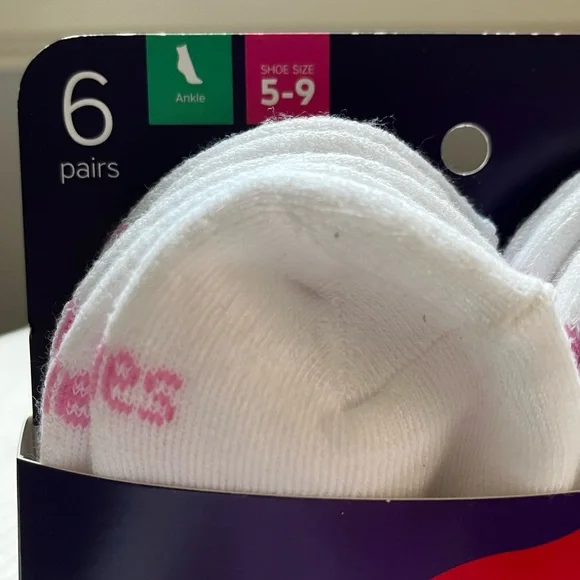 NWT~Hanes Premium Ankle Socks - Picture 5 of 14